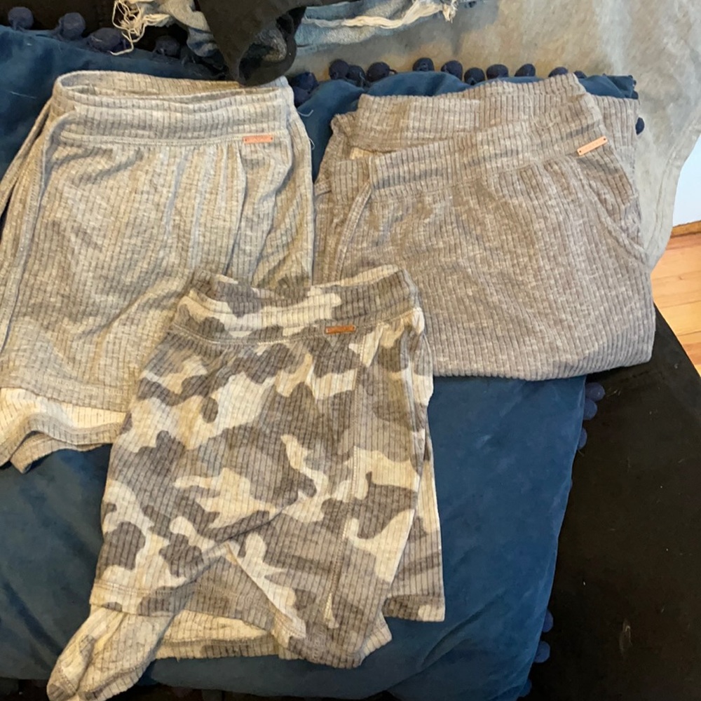 Danskin Pajama Set
